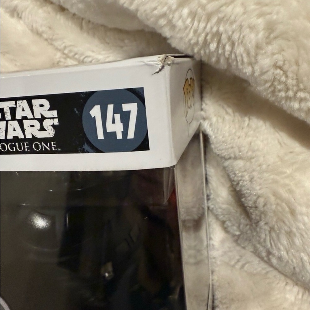 Funko Pop! Vinyl: Star Wars - C2-B5 #147 - Picture 2 of 2